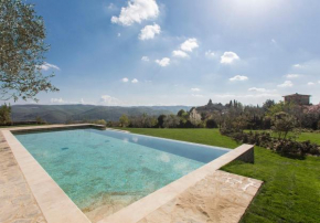 Suite Conca d'Oro, with access to Hotel Villa Le Barone Panzano in Chianti